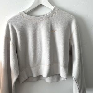 Small Nike fleece pull over